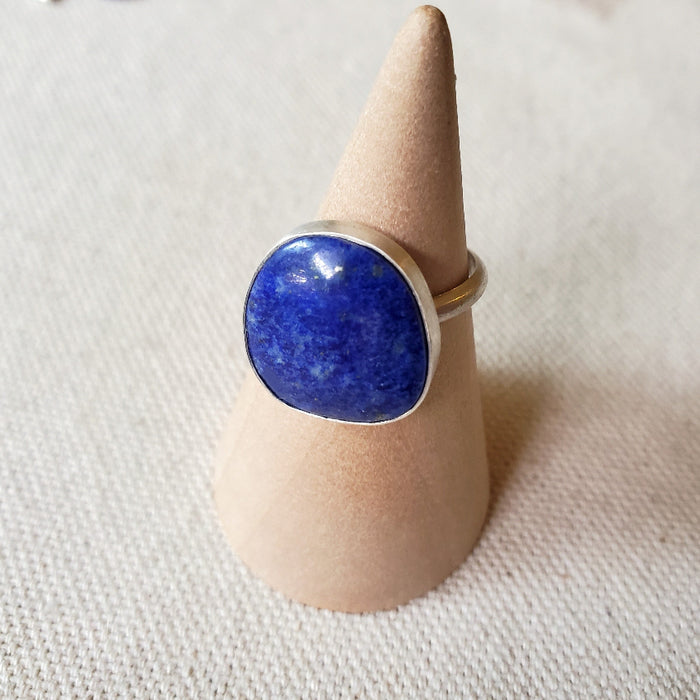 Lapis Lazuli silver ring