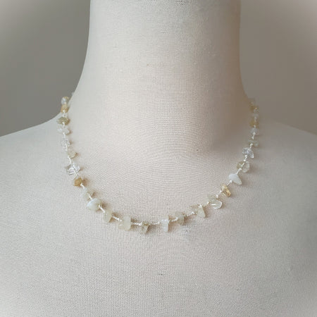 Citrine chip knotted necklace on bust