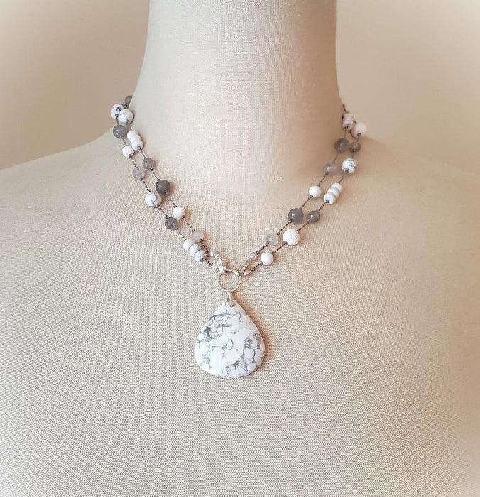 Howlite long knotted necklace on bust