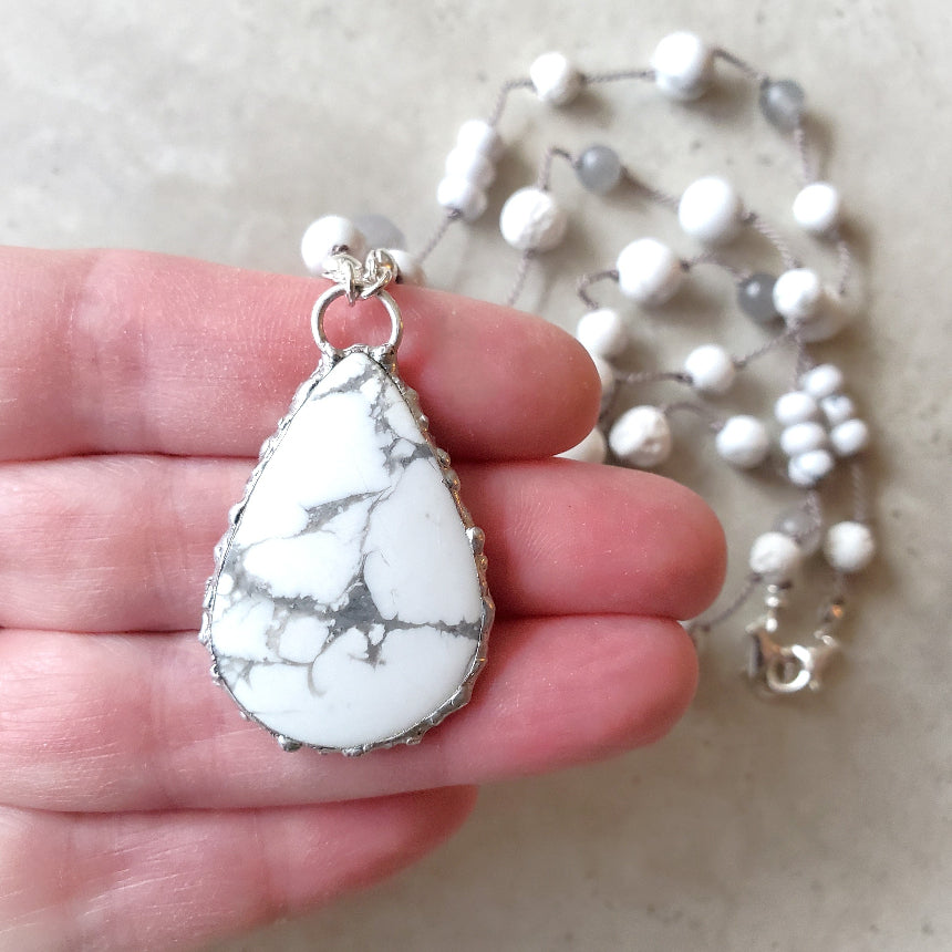 Howlite Silk Knotted Necklace
